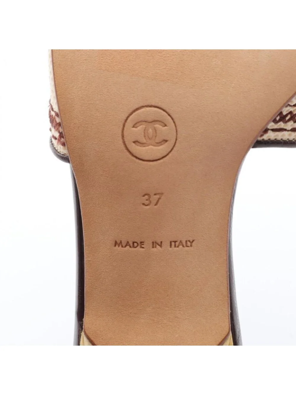 Chanel there are